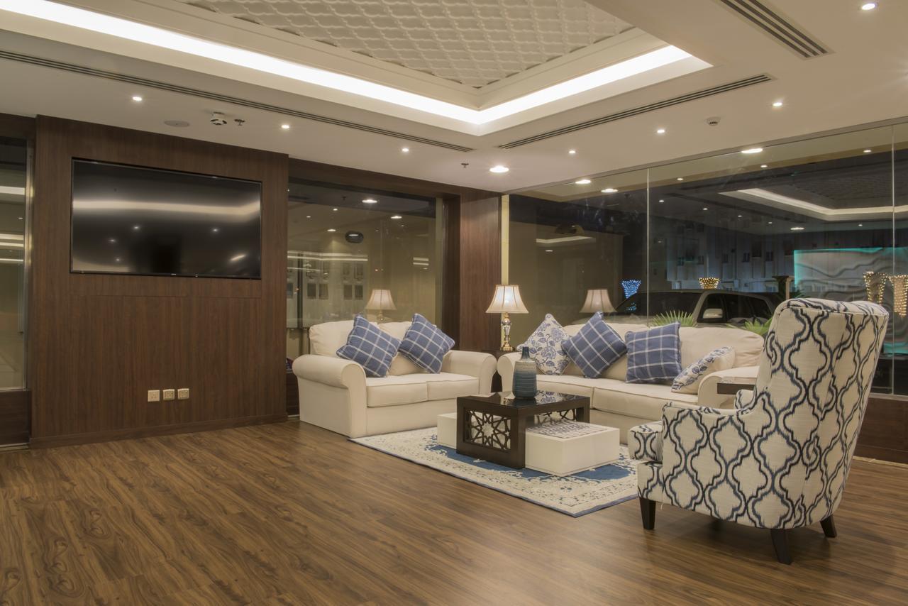 Normina 4*